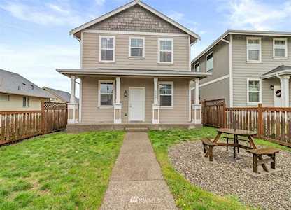 4442 Abalone St Bremerton, WA 98312