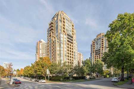 7368 Sandborne Avenue #1701 Burnaby, BC V3N 5C5