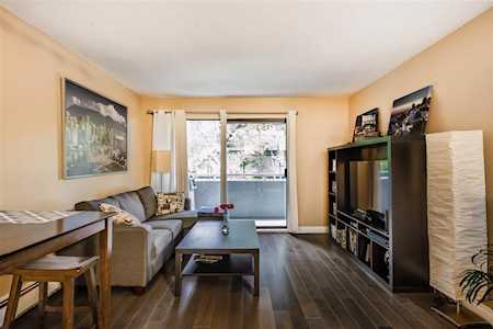 360 E 2nd Street #319 North Vancouver, BC V7L 4N6