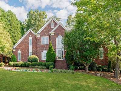 5400 Chiltern Hills Trl Charlotte, NC 28215
