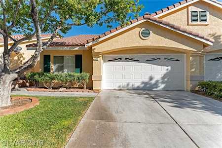 6412 Sundown Heights Ave Las Vegas, NV 89130