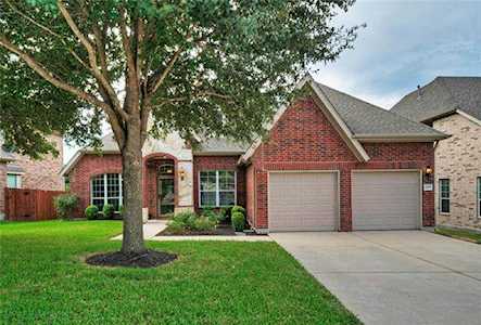 2109 Bindon Dr Cedar Park, TX 78613