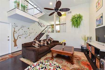 424 W 1st Street #4 Tustin, CA 92780