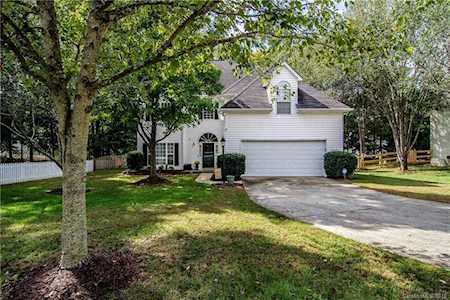 1940 Thornblade Ridge Dr Matthews, NC 28105
