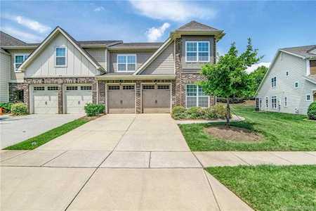 8442 Loxton Circle Charlotte, NC 28214