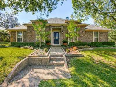 8720 Lacrosse Drive Dallas, TX 75231