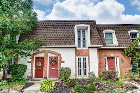 2807 Chateau Circle Columbus, OH 43221