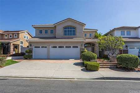 30 Esternay Drive Lake Forest, CA 92610