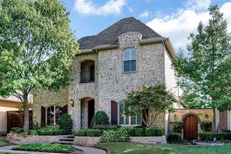 5120 MEADOWLARK Drive Plano, TX 75093