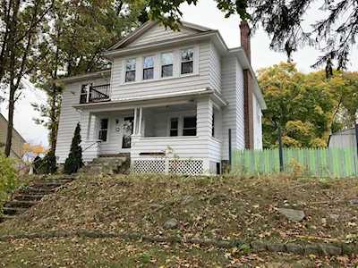 211 June St #A Worcester, MA 01602