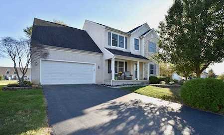 5975 Pondview Court Hilliard, OH 43026