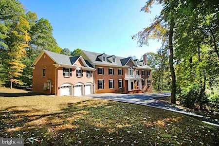 6321 Windpatterns Trl Fairfax Station, VA 22039