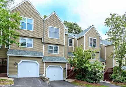189 Bishops Forest Dr #189 Waltham, MA 02452