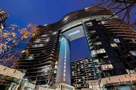 89 Nelson Street #1402 Vancouver, BC V6Z 0E7