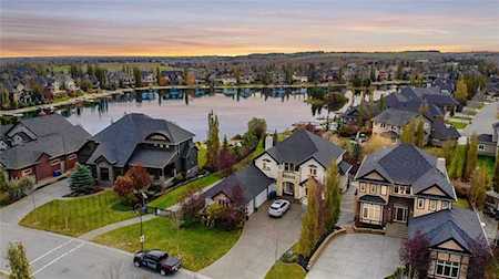 176 Heritage Lake Drive Heritage Pointe, AB T0L 0X0