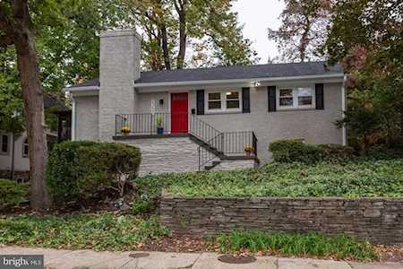 2357 Arlington Ridge Rd Arlington, VA 22202