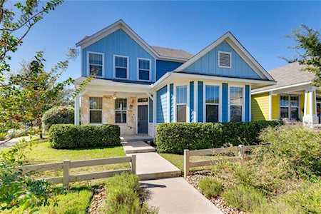 1266 Sanders Kyle, TX 78640