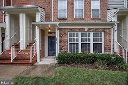 31 Golden Ash Way #A Gaithersburg, MD 20878