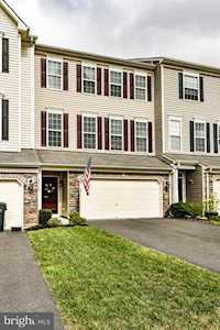 25161 Hummocky Terrace Aldie, VA 20105