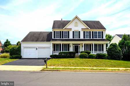 13541 Dodsworth Dr Bristow, VA 20136