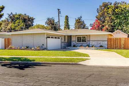 2441 Marber Avenue Long Beach, CA 90815