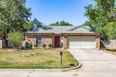 3510 Longview Drive Corinth, TX 76210