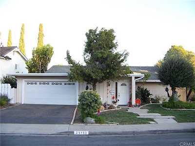 25152 Steinway Circle Lake Forest, CA 92630