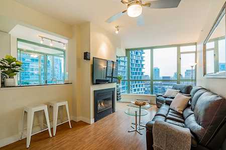 1238 Burrard Street #1002 Vancouver, BC V6Z 3E1
