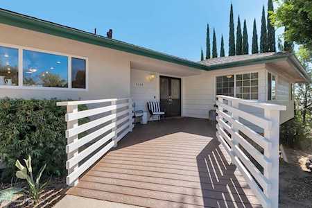 5246 Donna Maria Lane La Canada Flintridge, CA 91011