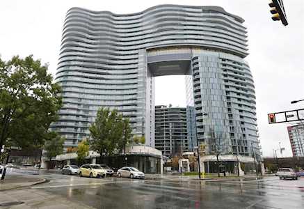 89 Nelson Street #1602 Vancouver, BC V6Z 0E7