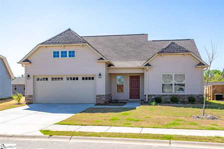 11 Snowy Ct Fountain Inn, SC 29644