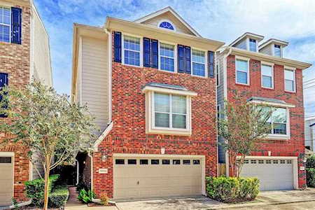 2604 Enclave At Shady Acres Ct Houston, TX 77008