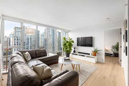 950 Cambie Street #2205 Vancouver, BC V6B 5X5