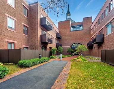 100 Keyes Rd #415 Concord, MA 01742