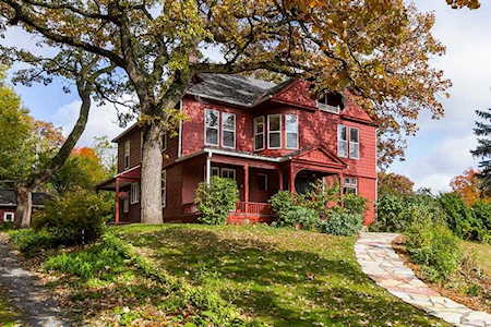 2239 Gordon Avenue Saint Paul, MN 55108