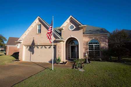 526 Bruins Trace Ave Memphis, TN 38018