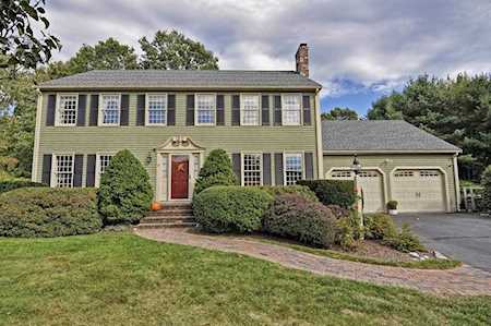 15 Worcester Road Norfolk, MA 02056