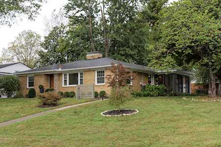 37 Chamberry Cir Louisville, KY 40207