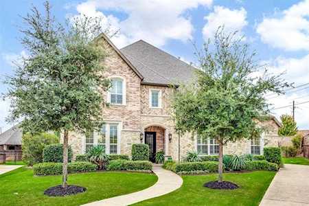 2240 Cotswold Valley Court Southlake, TX 76092