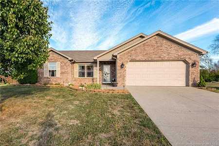 8833 Woodford Drive Charlestown, IN 47111