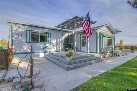 3914 Cherry Street Silver Springs, NV 89429