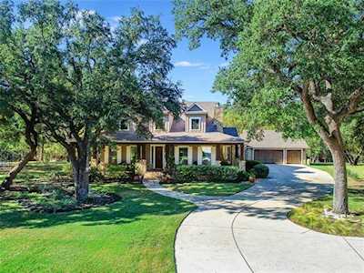 1608 High Lonesome Leander, TX 78641