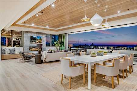 1705 Manhattan Avenue Hermosa Beach, CA 90254