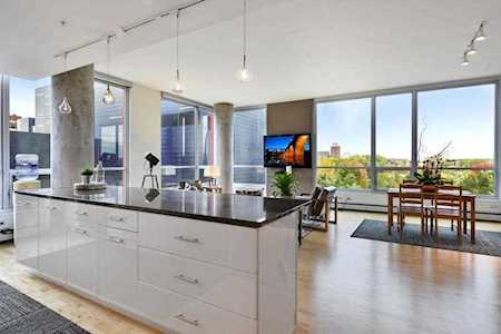 901 S 2nd Street #404 Minneapolis, MN 55415