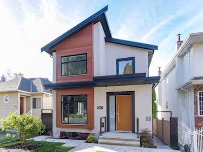 985 Lillooet Street Vancouver, BC V5K 4H1