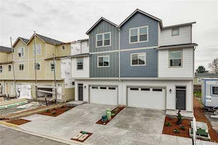 144 Loganberry Ct #25 Woodland, WA 98674