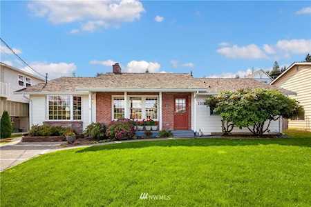 1808 Dull Place Everett, WA 98203