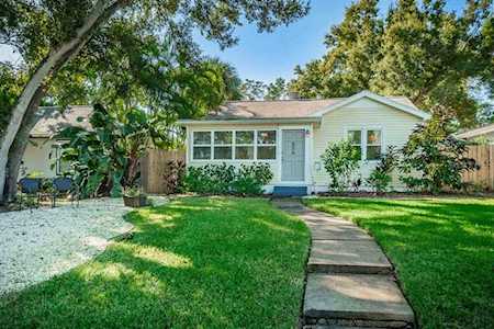 454 N 31St Avenue St Petersburg, FL 33704