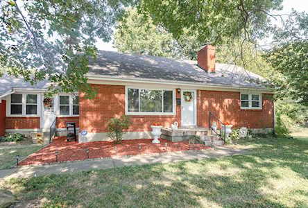 2916 Bradford Dr Louisville, KY 40218