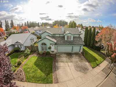 266 NE Lenox St Hillsboro, OR 97124